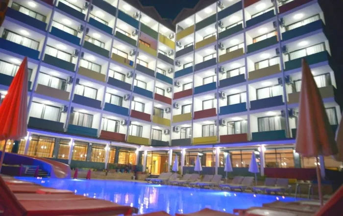 Viva Beach Hotel Mahmutlar Transfer alanyatransfer.com