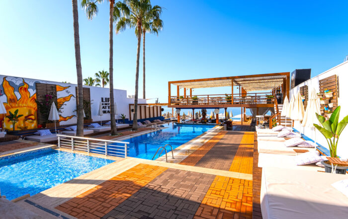 Antalya Airport to Havana Beach Club Alanya Experience VIP Transfer Services alanyatransfer.com