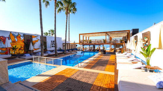 Antalya Airport to Havana Beach Club Alanya Experience VIP Transfer Services alanyatransfer.com