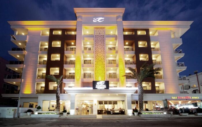 Antalya Airport to Xperia Grand Bali Hotel Alanya VIP Transfer Services alanyatransfer.com