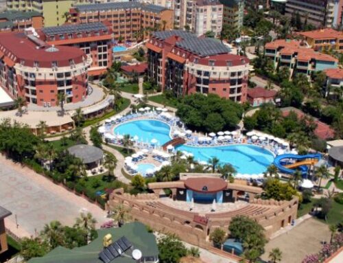 Antalyan lentokentältä Palmeras Beach Hotel Konaklı VIP kuljetuspalvelut