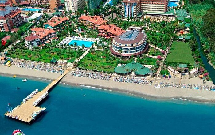 Antalya Airport to Saphir Hotel & Villas Konaklı Transfers alanyatransfer.com