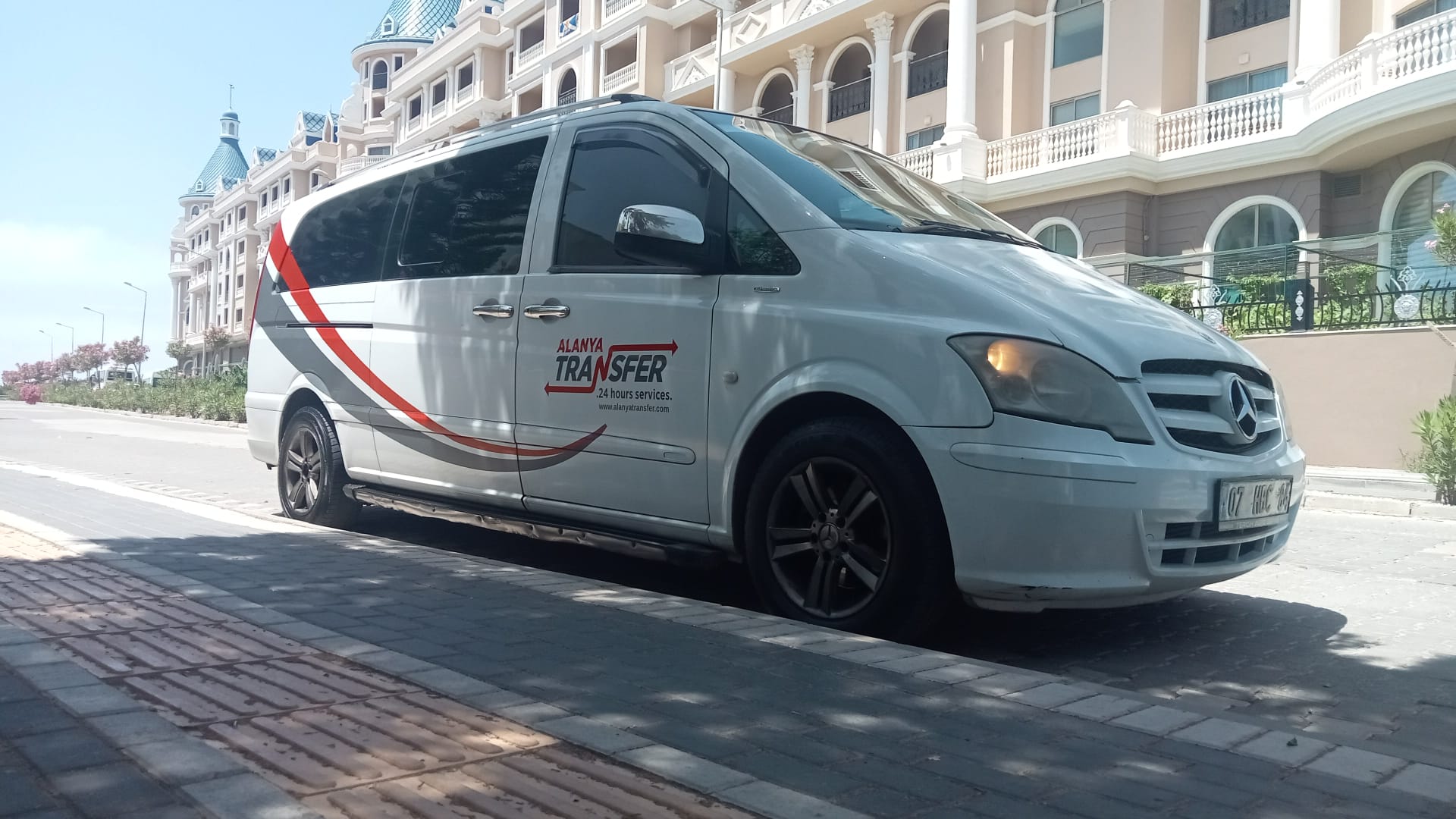 247 Transfer Services from Kemer to Çamyuva Convenience and Comfort at Any Hour