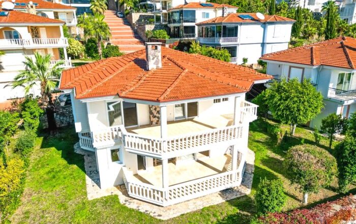 Private Transfer Services from Gazipaşa Airport to Villa Konaklı
