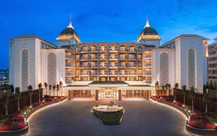 VIP Transfer Services from Antalya Airport to Kirman Sidera Luxury Hotel Okurcalar alanyatransfer.com