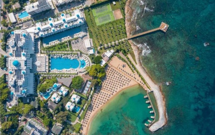 VIP Transfer Services from Antalya Airport to Rubi Platinum Sign Türkler The Ultimate in Comfort and Convenience