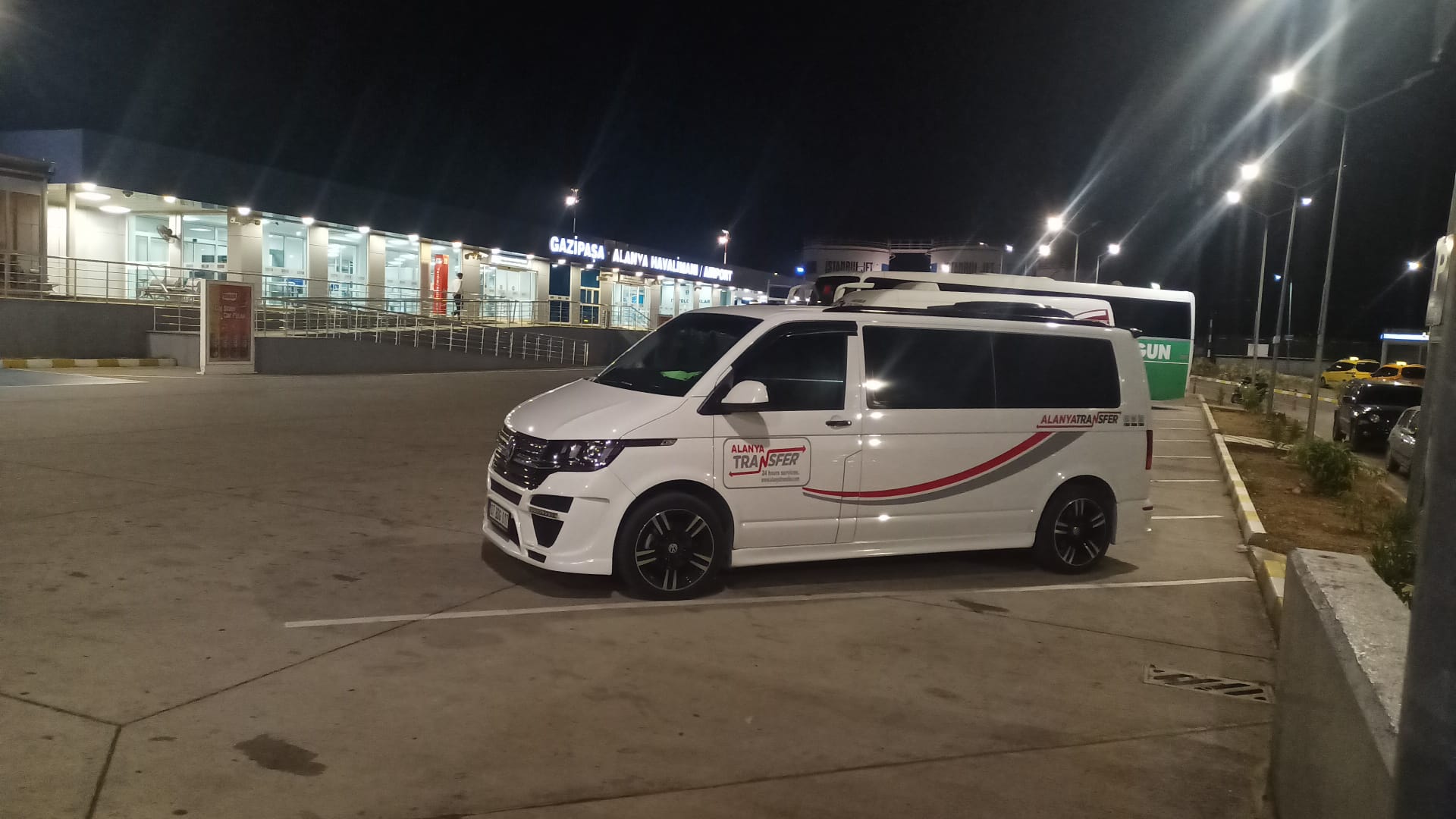 Private Transfer Services from Gazipaşa Airport to Gökay Sitesi Payallar Türkler