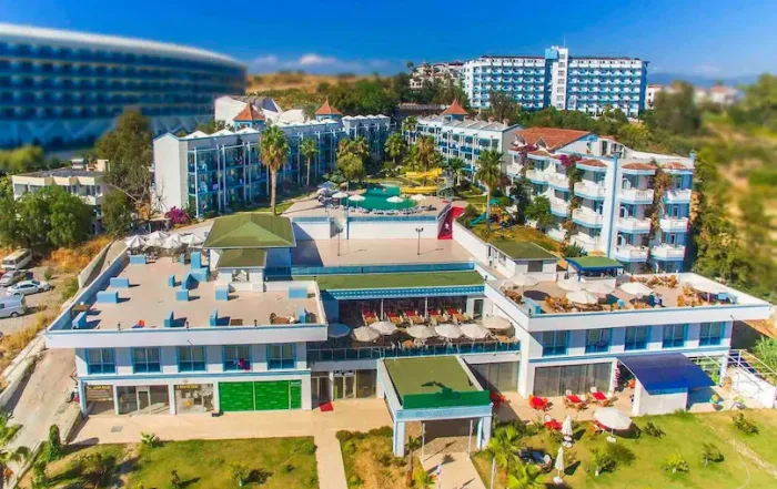 VIP Transfer Services from Antalya Airport to Catinsos Beach Garden Hotel in Türkler