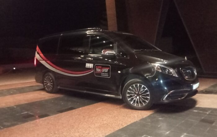 247 Transfer Services from Antalya Airport to the Stunning Coastal Town of Çamyuva