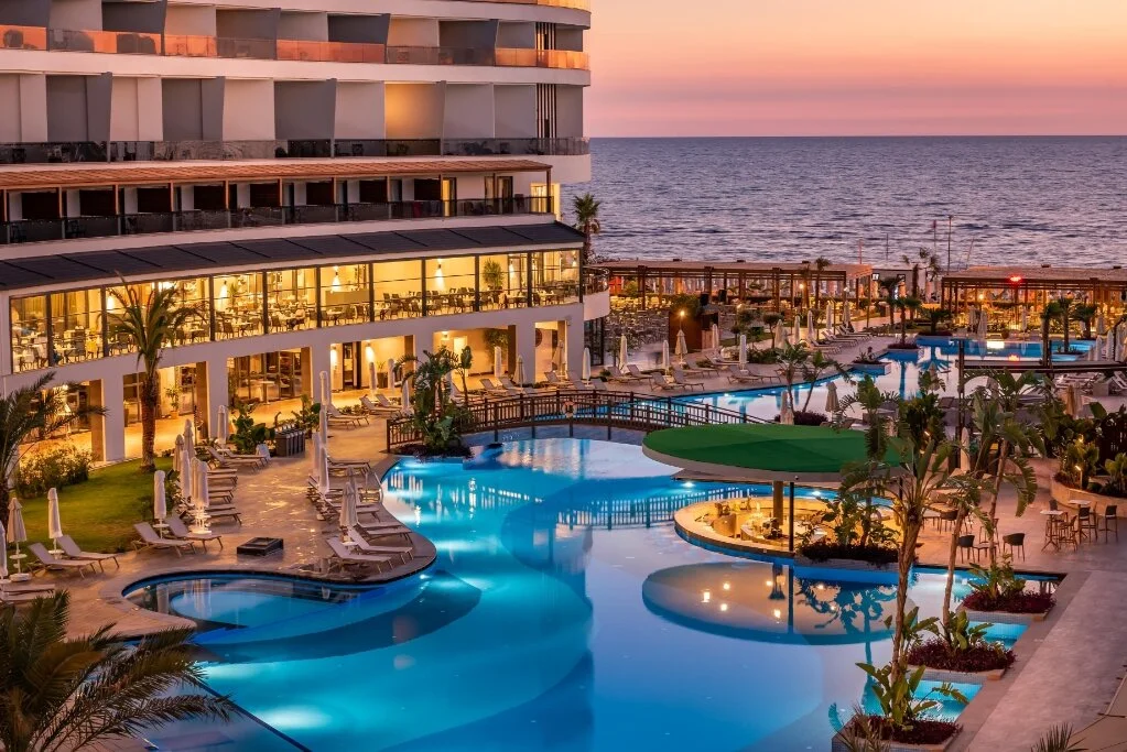 Antalya Airport to Seaden Quality Resort Side Exclusive VIP Transfer