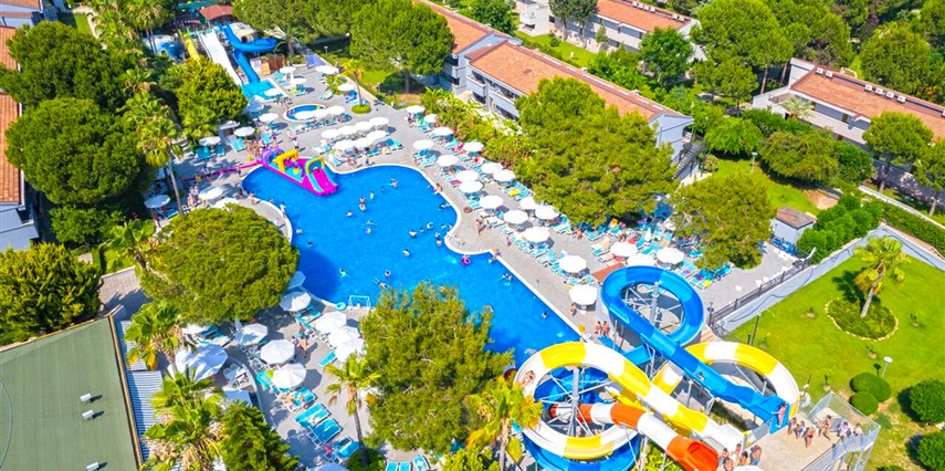 VIP Transfer Services from Antalya Airport to Master Family Club Kızılot