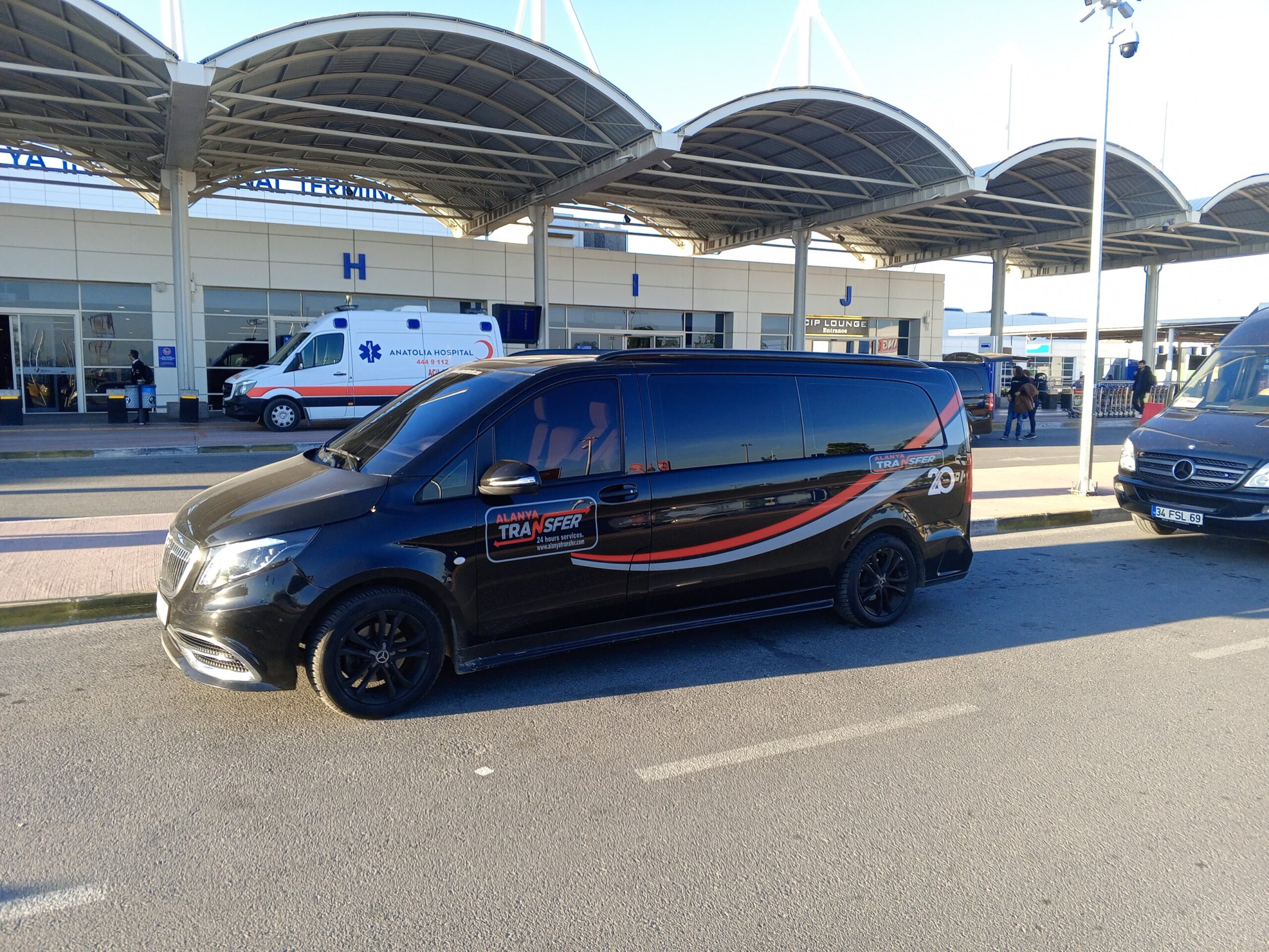 Exclusive VIP Transfer from Antalya Airport to Eceler Sitesi Şirinyalı Luxury and Comfort 247