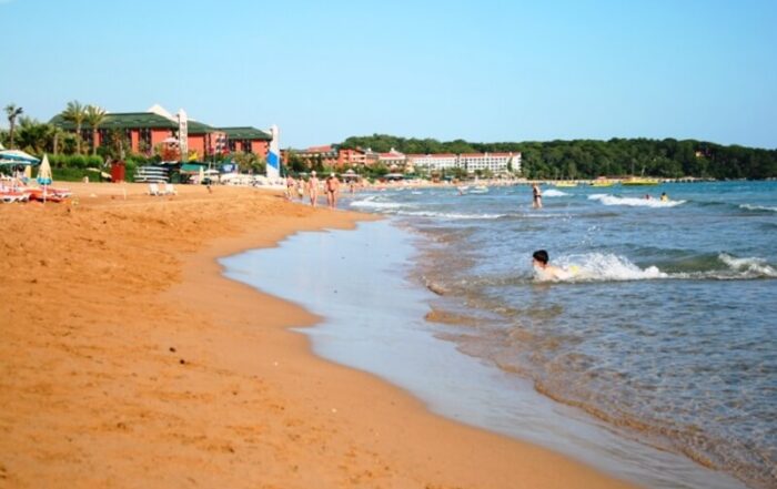 İncekum Beach Alanya A Stunning Coastal Destination with Avsallar Transfer Services