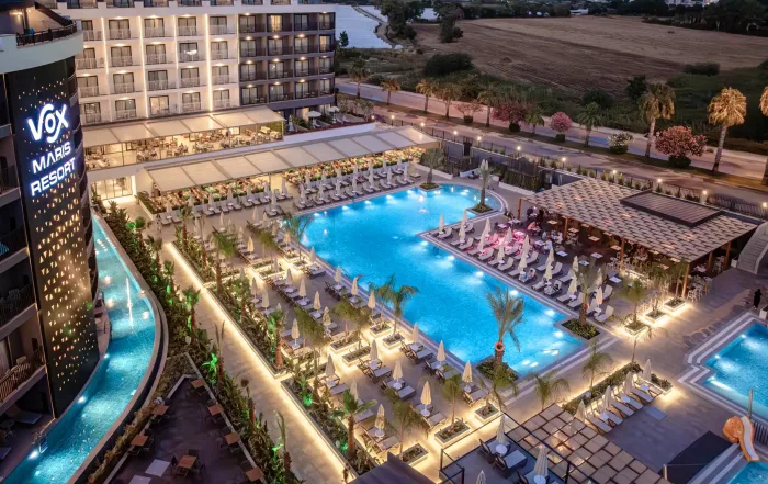 Luxury and Comfortable VIP Transfer Services from Antalya Airport to Vox Maris Resort Side