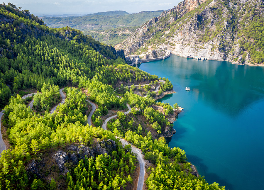 Discover the Hidden Beauty of Oymapınar Lake in Manavgat with the Comfort of Private Transfers Explore Natures Serenity with