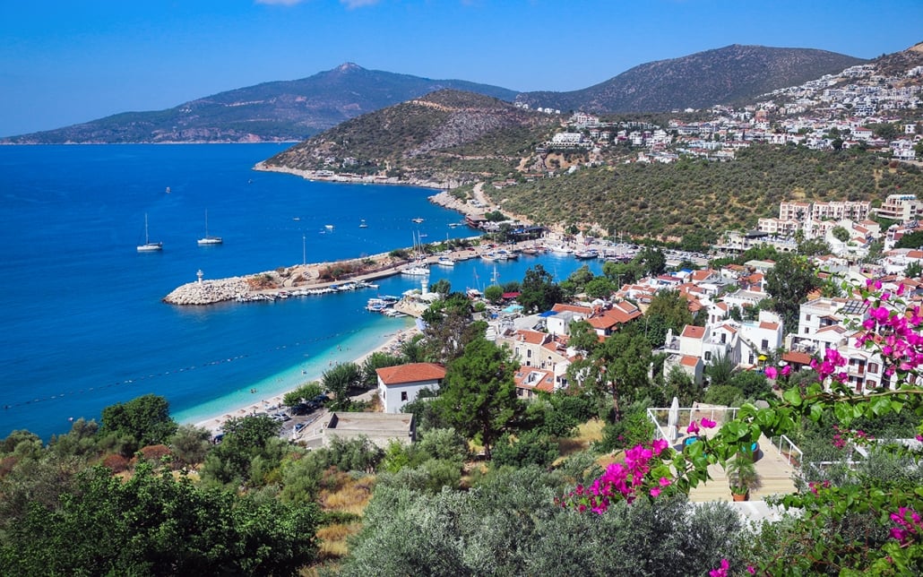 Discover the Hidden Charms of Kaş with the Comfort and Convenience of Kaş Transfer Services
