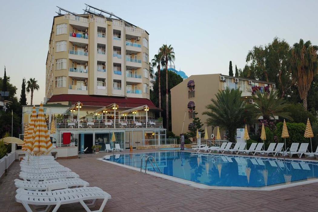 Enjoy Premium Comfort and First Class Convenience with VIP Transfer Services from Antalya Airport to İncekum Su Hotel in Avsallar