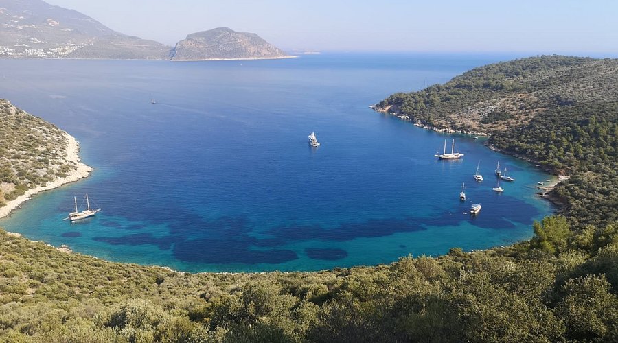 Discover the Hidden Beauty of Fırnaz Bay in Kalkan with the Comfort of Private Transfers