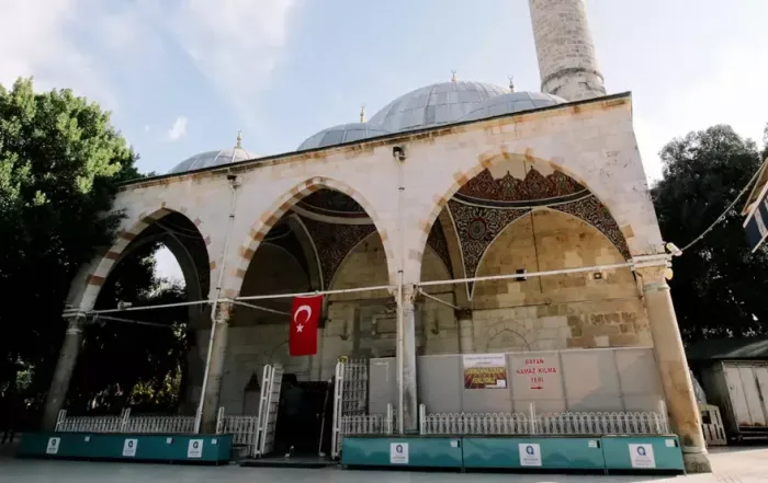 Discover the Historic Charm of Murat Paşa Mosque in Antalya A Cultural Gem Accessible with Private Transfers.jpg