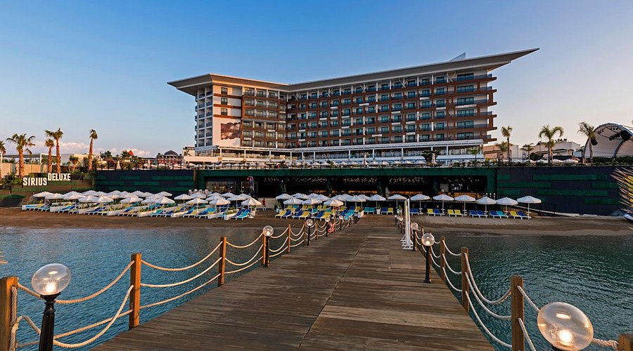 Effortless Private Transfers from Gazipaşa Alanya Airport to Mary Hotels Alanya in Türkler Comfort and Reliability from the First Step