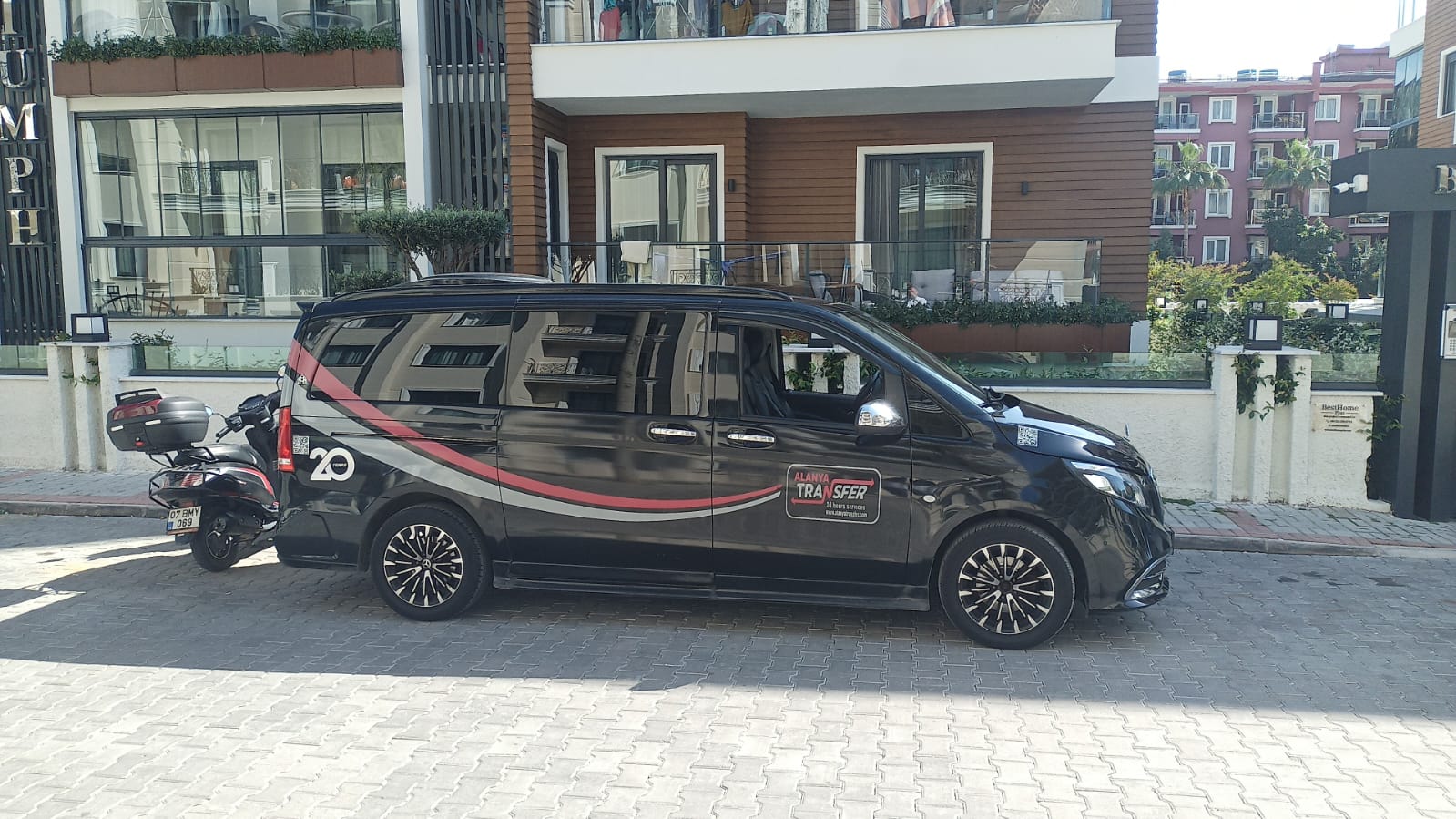 Enjoy Private Comfortable Transfers from Gazipaşa Alanya Airport to BestHome 21 Residence in Alanya with Reliable 247 Service