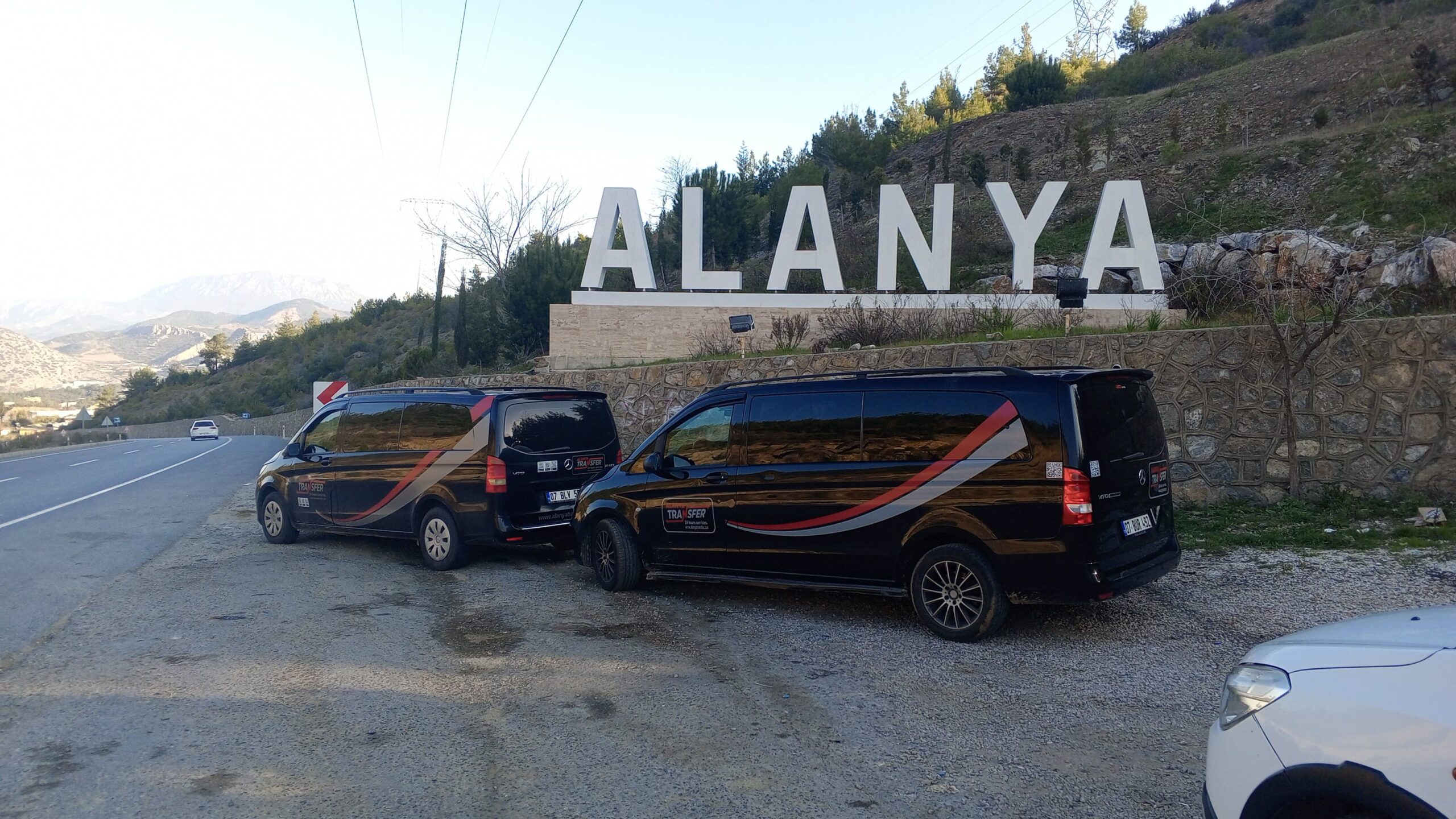 Experience Luxury and Comfort with VIP Transfers from Antalya AYT Airport to the Iconic I Love Alanya Sign