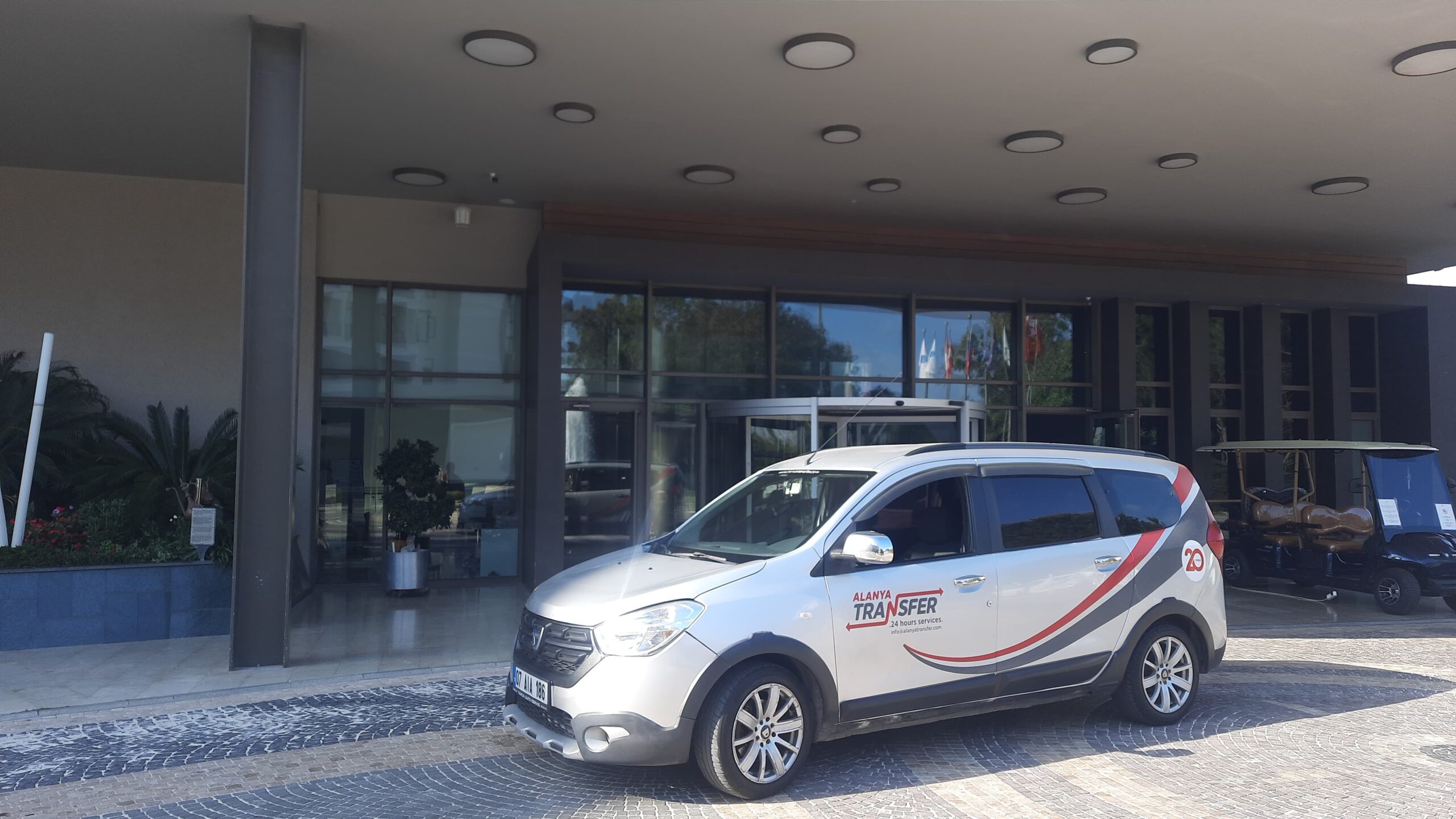 Seamless VIP Travel Experience from Antalya Airport to Saygılı Beach Hotel Side Luxury Transfer Services for Discerning Guests