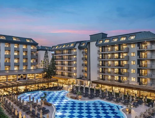 VIP-Transferservice vom Flughafen Antalya zum Kaia Coracesium Hotel in Konaklı – Erleben Sie ultimativen Reisekomfort