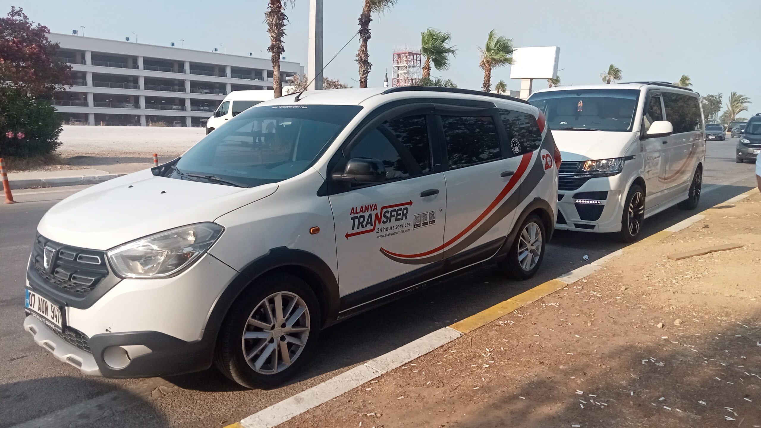 Effortless and Comfortable Private Airport Transfers from Gazipaşa Alanya Airport to Ambiance 12 Sitesi No134 in Mahmutlar