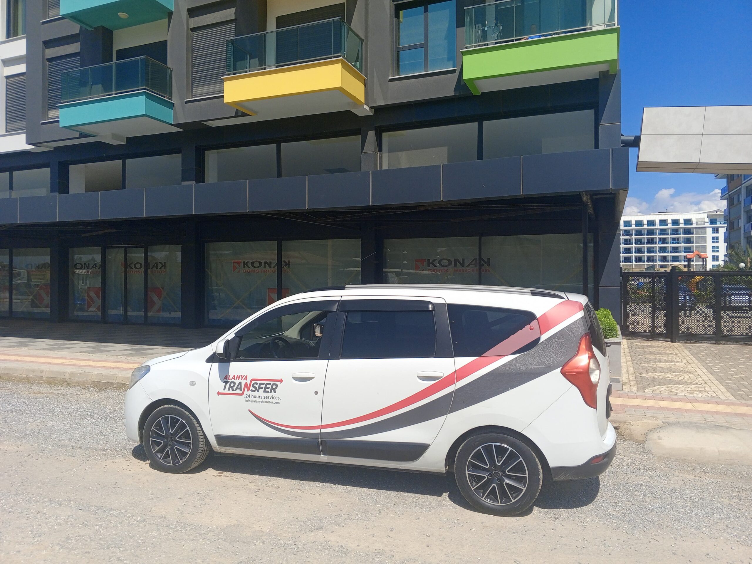 Enjoy a Smooth Arrival with Private Transfer Services from Gazipaşa Alanya Airport to Arıkan Apartment No7 Eğitim Sokak Alanya