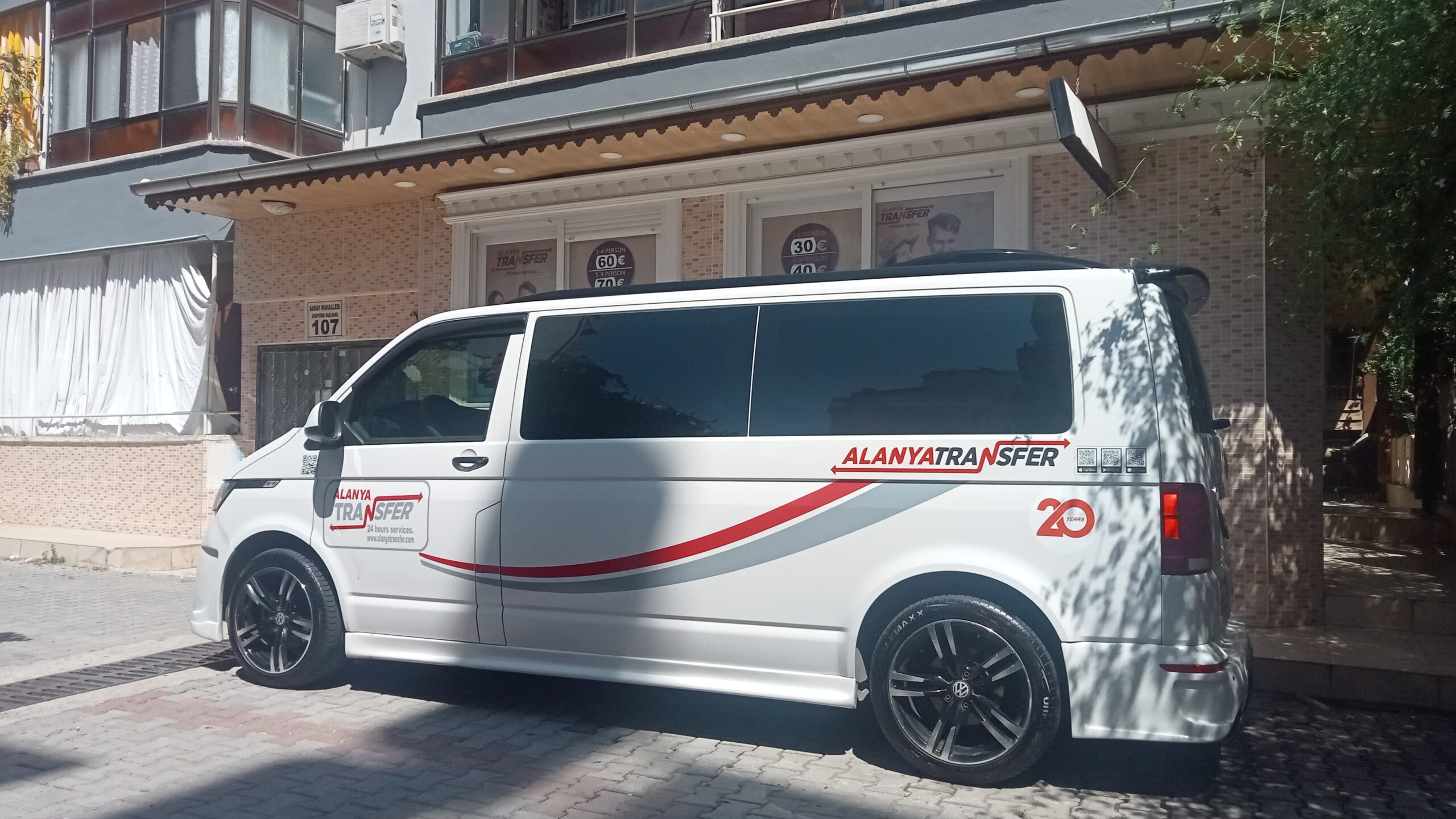 Experience Hassle Free Door to Door Comfort with 247 Private Transfers from Gazipaşa Alanya Airport to Pınar Apartment No8 in Alanya with alanyatransfer.com