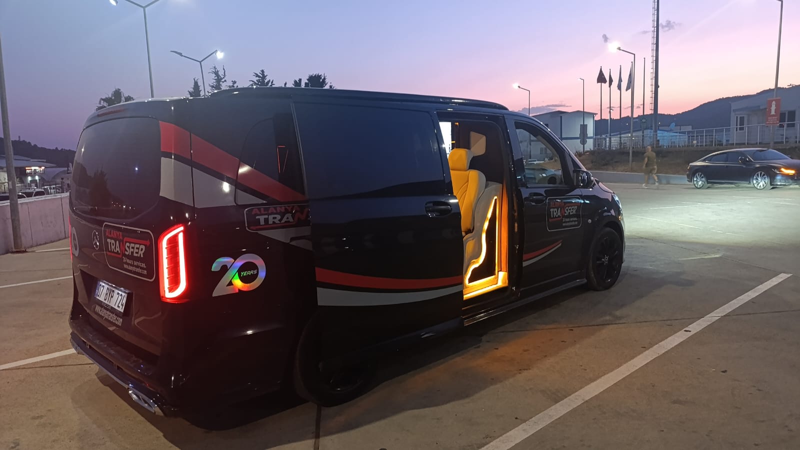 Experience Premium Comfort from the Start VIP Transfer Services from Antalya Airport to Sunrise Queen Resort Hotel Side by alanyatransfer.com