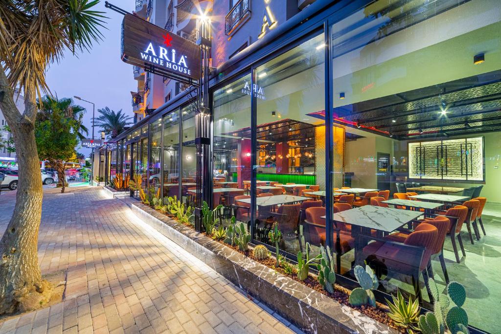 Experience Unmatched Comfort with VIP Transfer Services from Antalya AYT Airport to Aria Riva Hotel in Alanya