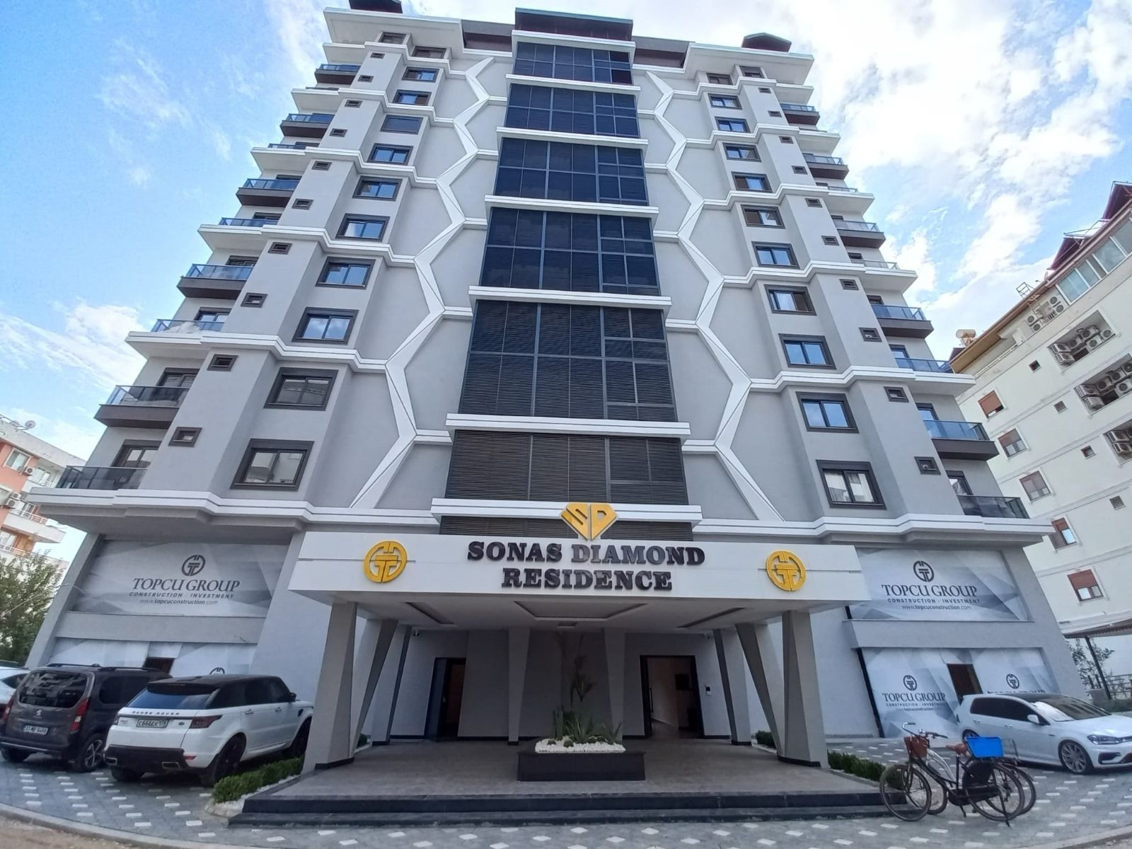 From Runway to Residence in Style Private Airport Transfer from Gazipaşa to Sonas Diamond Residence in Mahmutlar