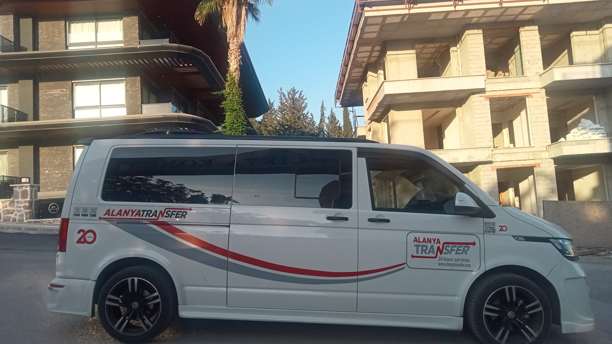Seamless Private Transfer from Gazipaşa Airport to Alaiye Suite Apartment No 15 in Alanya Comfort Punctuality and Peace of Mind