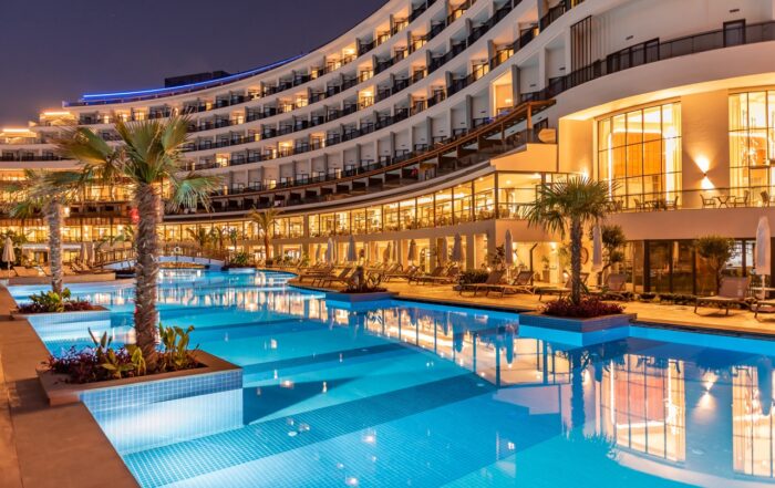 Start Your Luxury Holiday Right VIP Transfer Services from Antalya AYT Airport to Seaden Quality Resort Side with 24 7 Comfort and Style