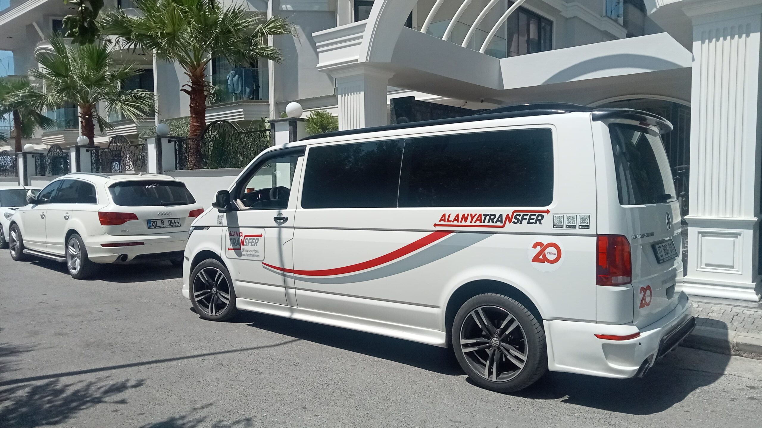 Upgrade Your Arrival Experience with Private Transfer Services from Gazipaşa Alanya Airport to Alanya Beach Resort 2 in Mahmutlar