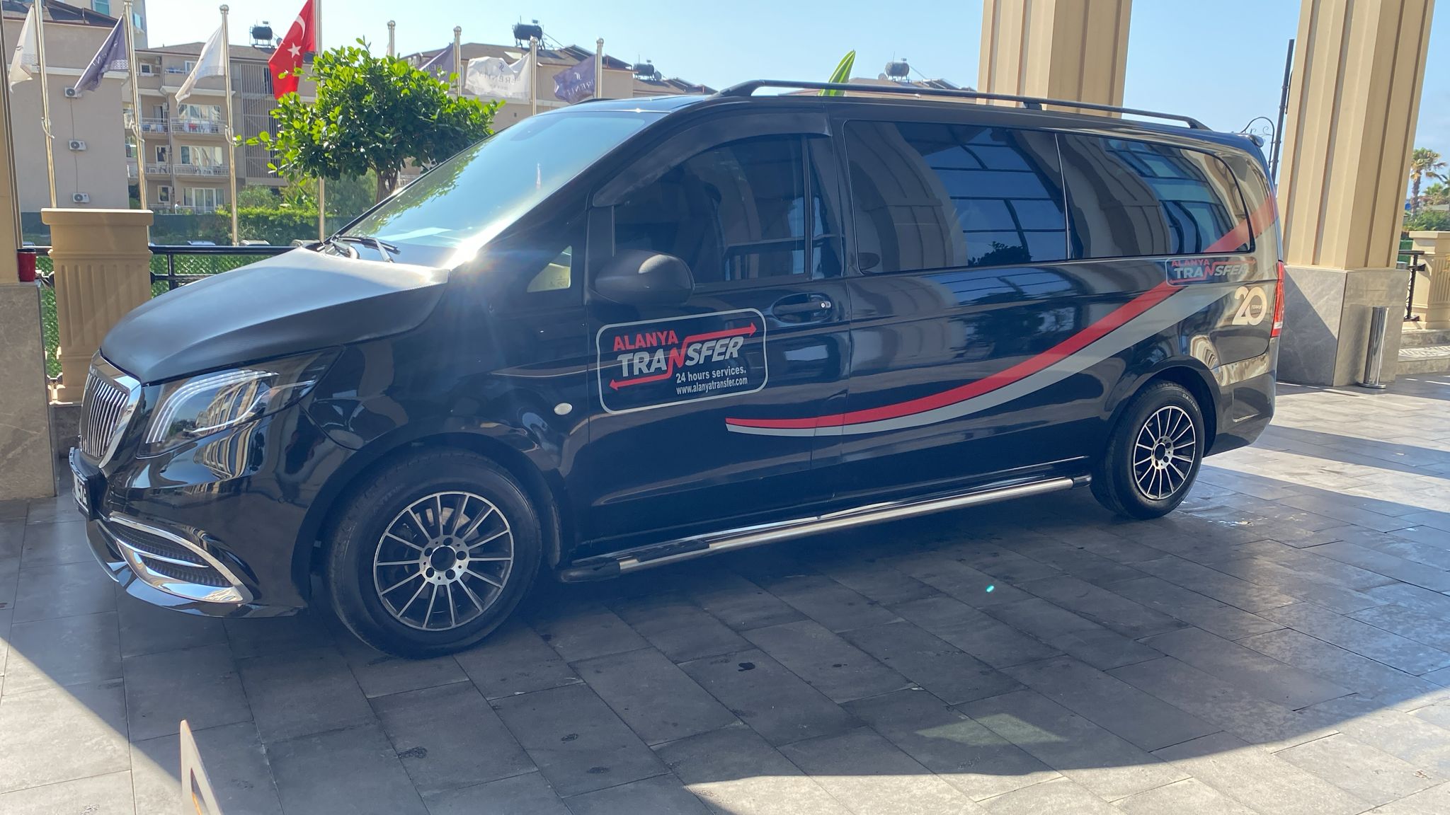 Experience Seamless Travel Between Belek and Alanya with Reliable 247 Private Transfer Services