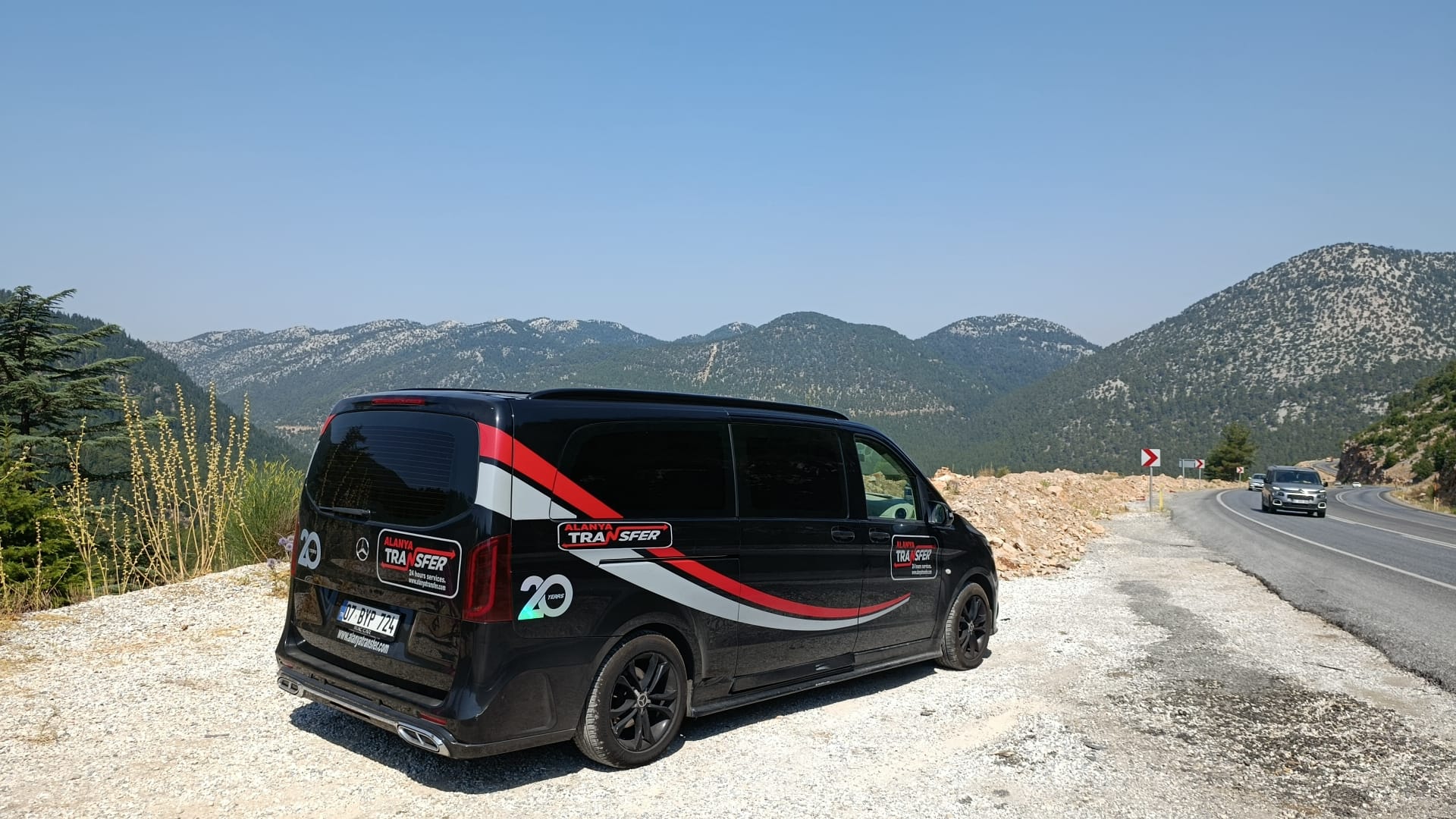 Seamless and Comfortable Travel 247 Private Transfer Services from Lara to Alanya for Stress Free Journeys at Any Hour
