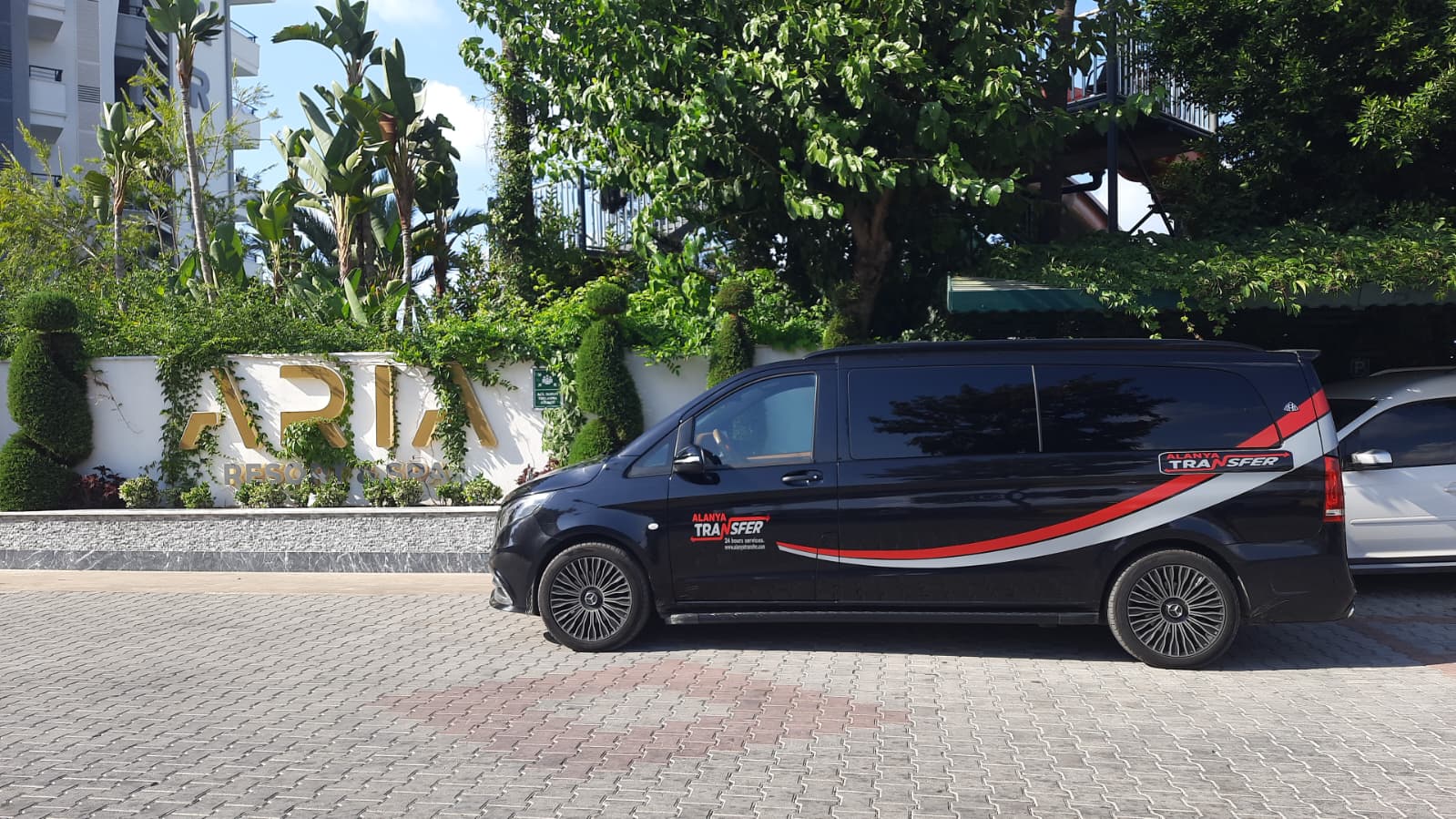 Gazipaşa Alanya Airport to Aygun Apart Mahmutlar Private Transfer Services Safe and Comfortable Travel