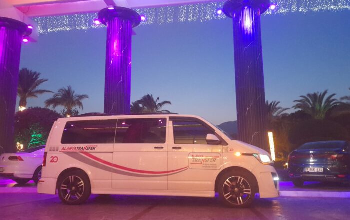 Luxury, Comfort, and Convenience VIP Transfer Services from Antalya AYT Airport to Kriti Hotel in Muratpaşa for a First Class Arrival Experience
