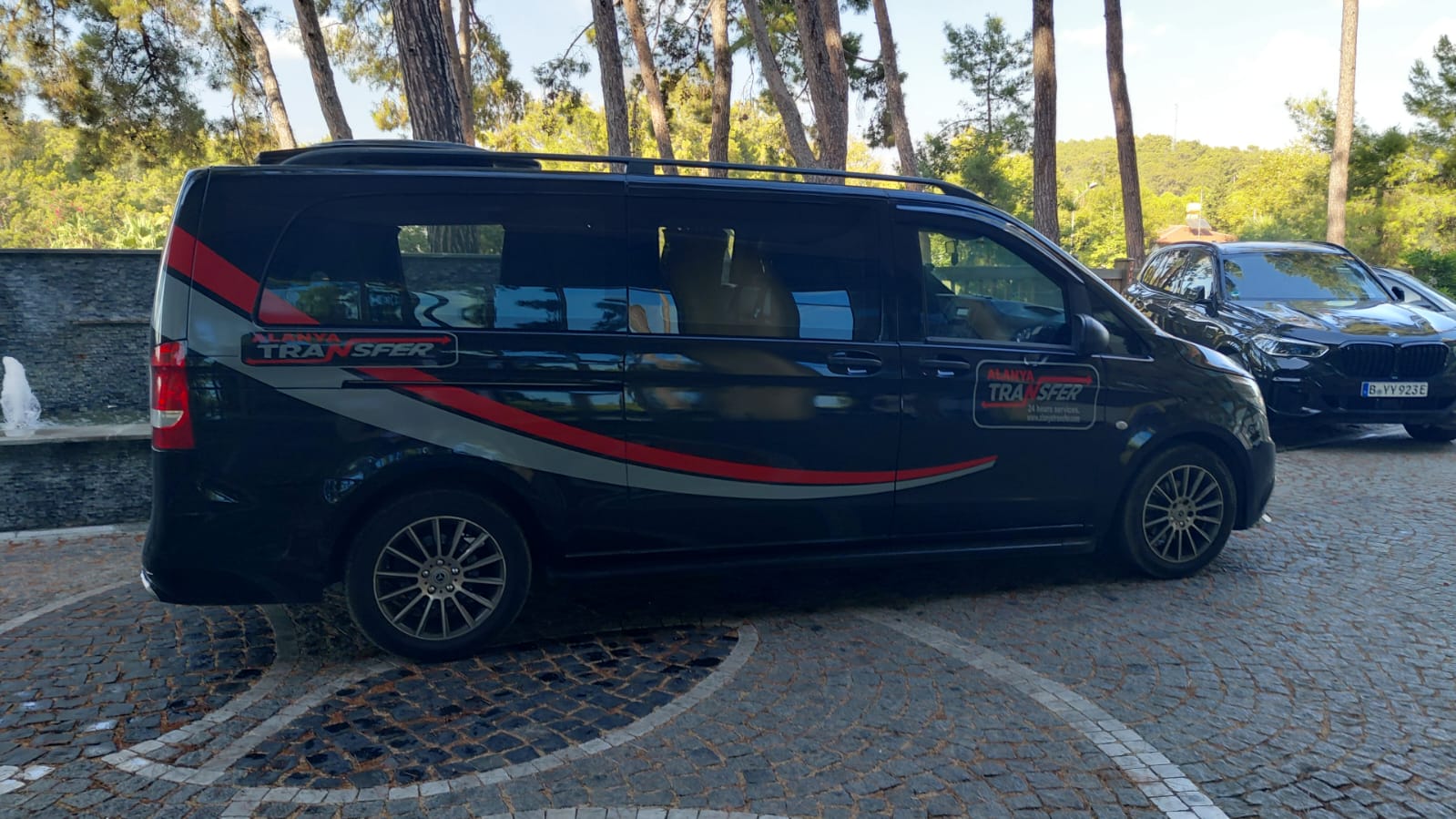 Premium Antalya AYT Airport to Eftalia Sol Resort Hotel Türkler VIP Transfer Services for a Comfortable and Hassle Free Start to Your Holiday