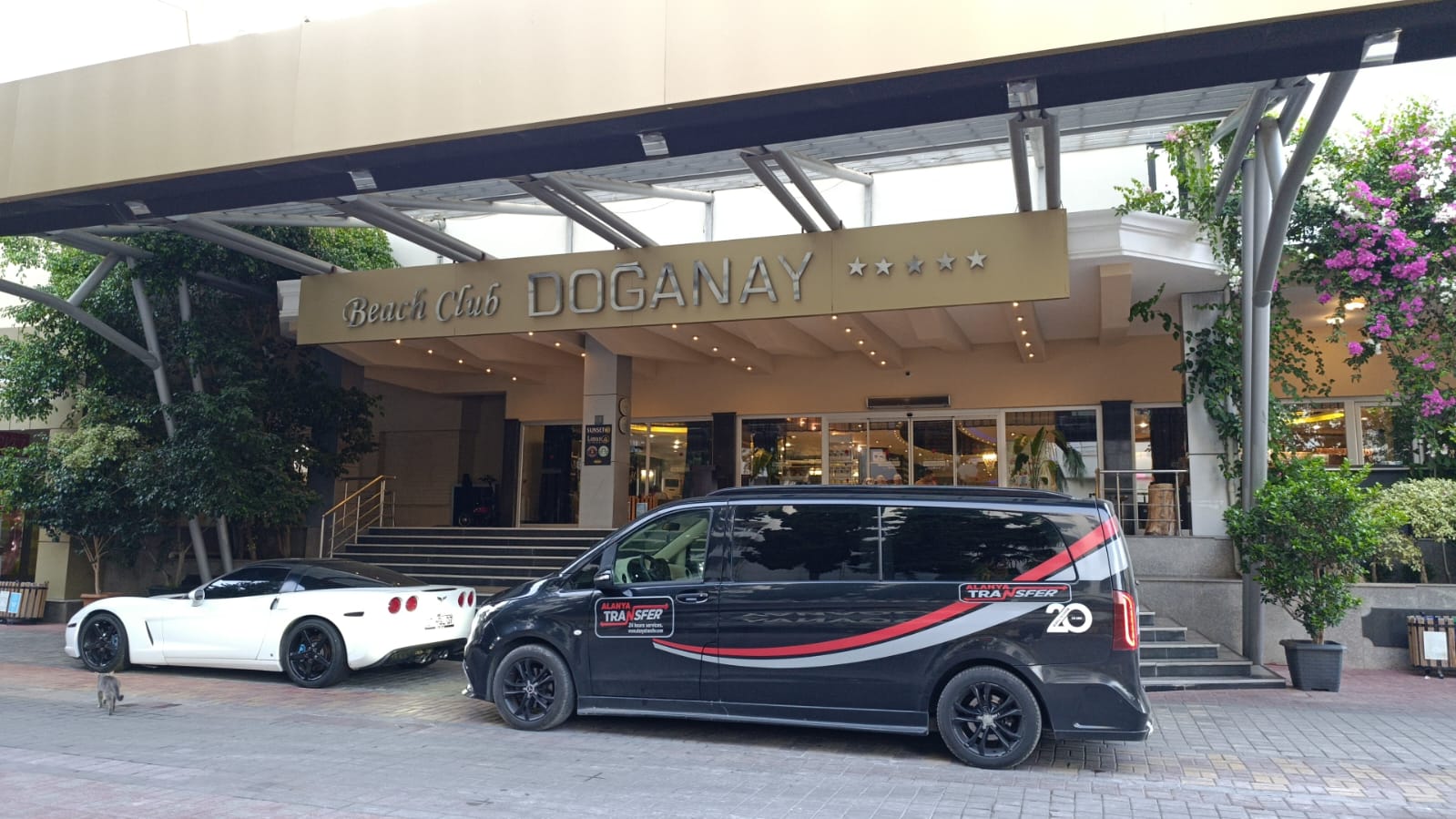 Premium Antalya AYT Airport to Narcia Resort Side VIP Transfer Services for a Seamless and Luxurious Travel Experience