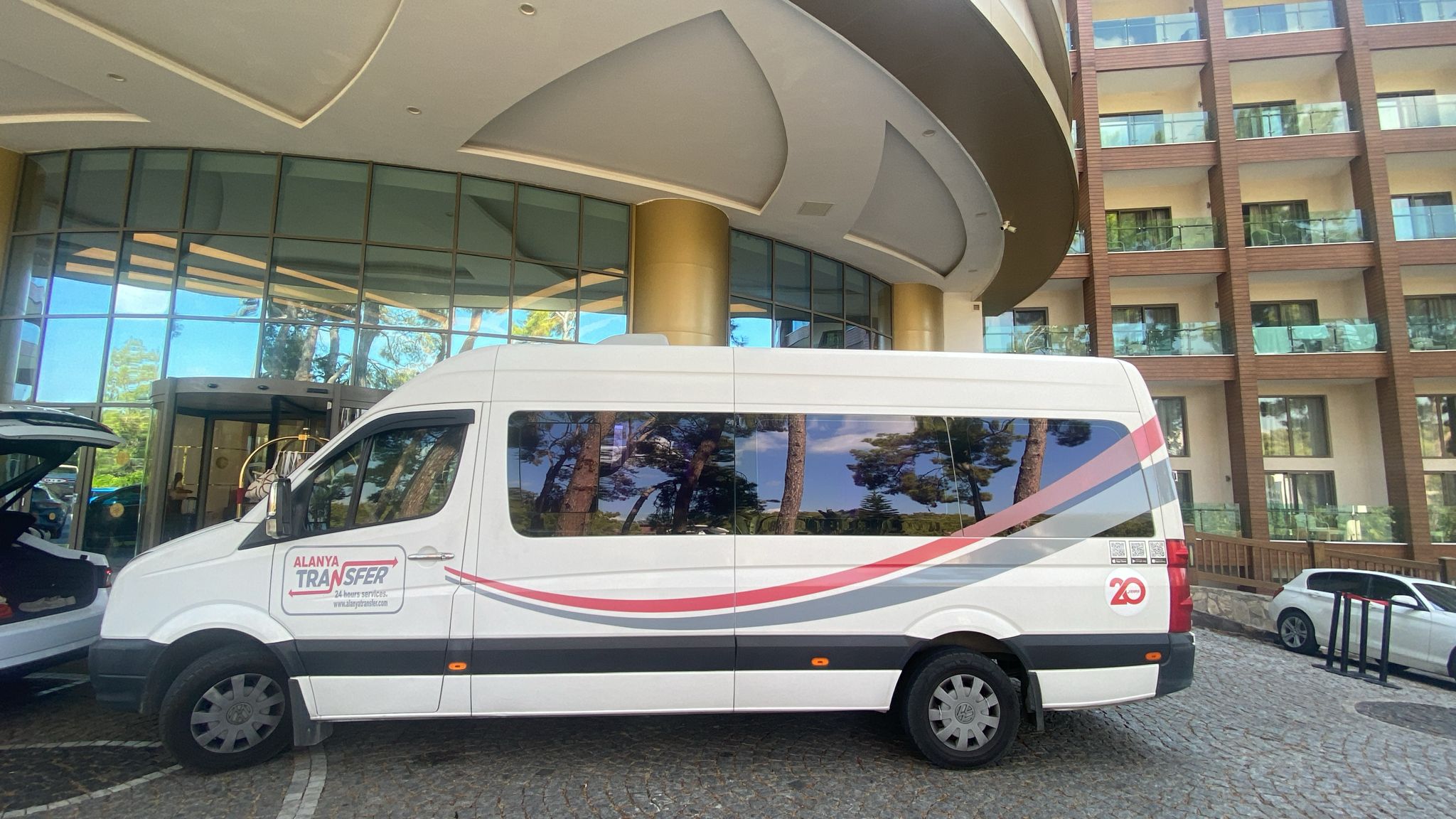 Antalya AYT Airport to Sentido Trendy Verbena Beach Hotel Side VIP Transfer Services for Exclusive Comfort