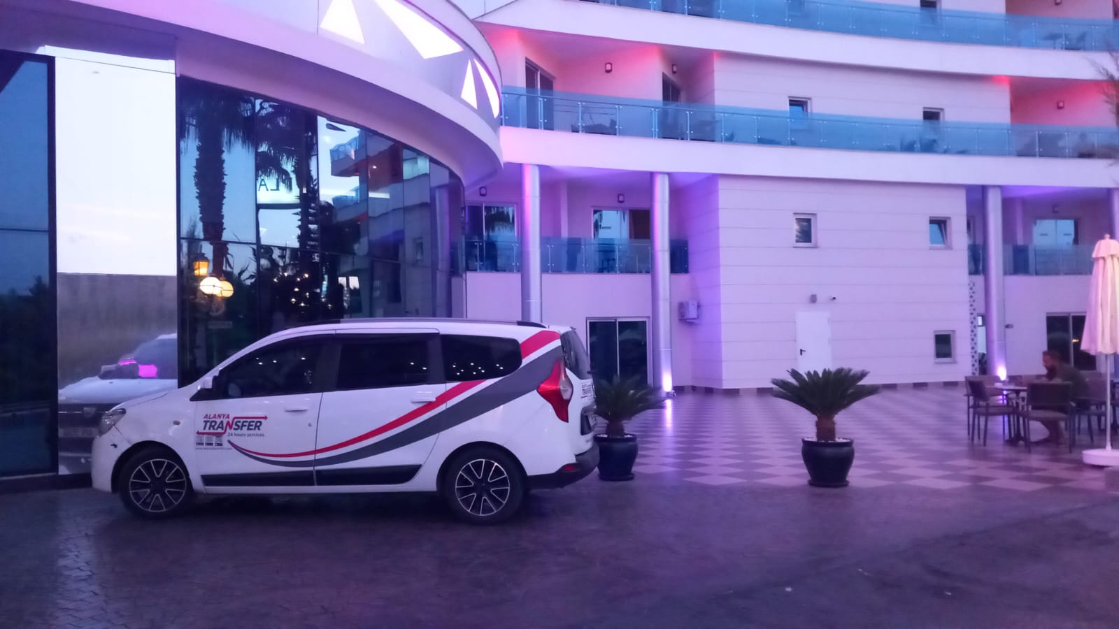 Antalya AYT Airport to Serra Garden Hotel Ilıca Side VIP Transfer Services Premium 247 Private Transportation with www.alanyatransfer.com