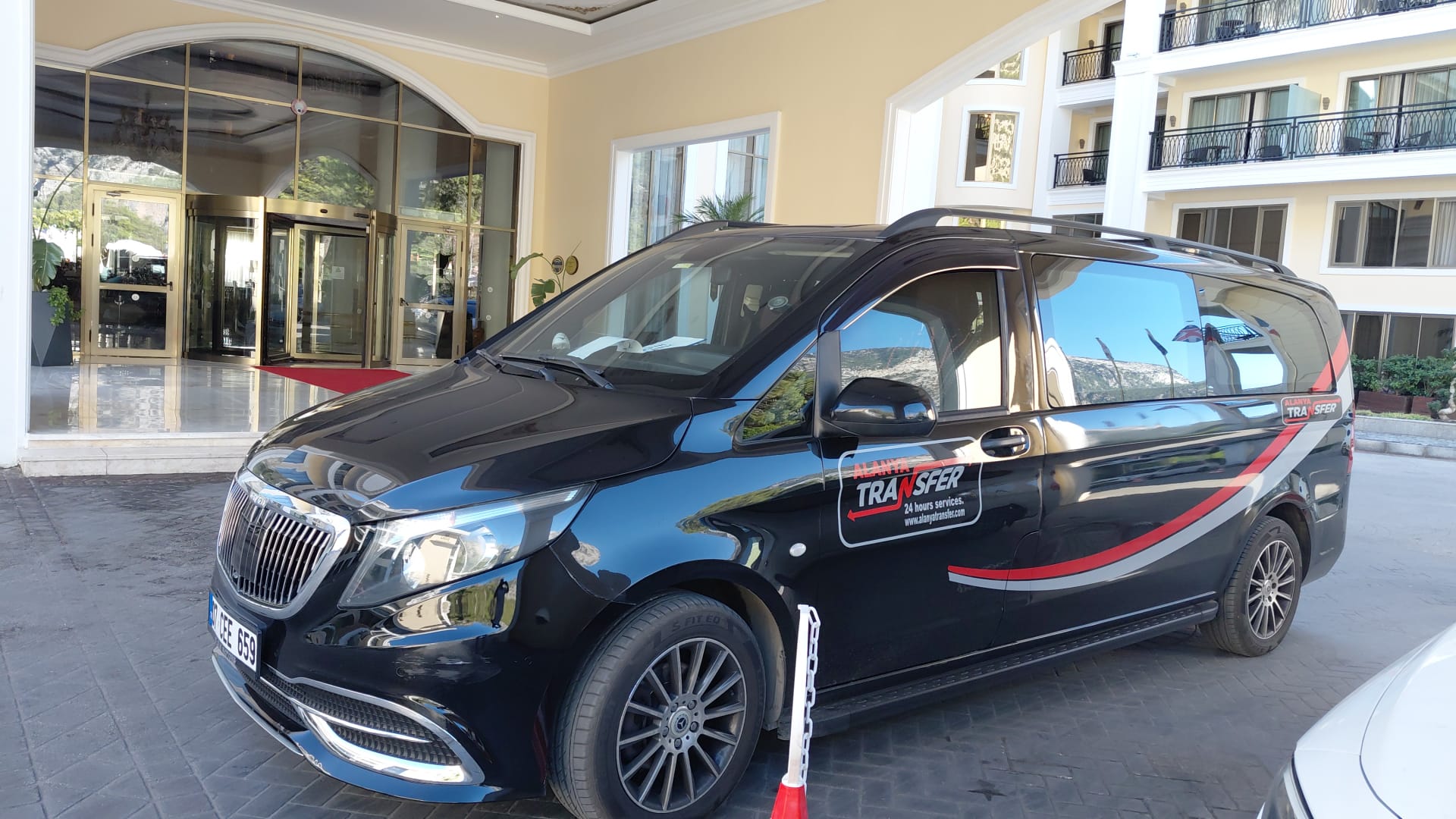 Gazipaşa Alanya Airport to Uygun Oasis Club 3 Villas Konaklı Private and Hassle Free Transfer
