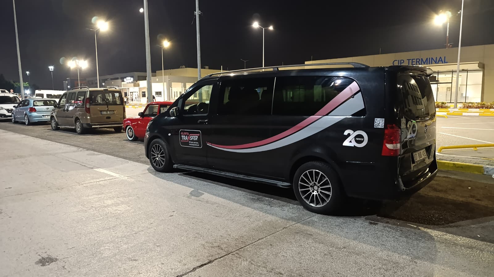 Kemer to Antalya 724 Transfer Services with Comfortable and Reliable Travel Options www.alanyatransfer.com