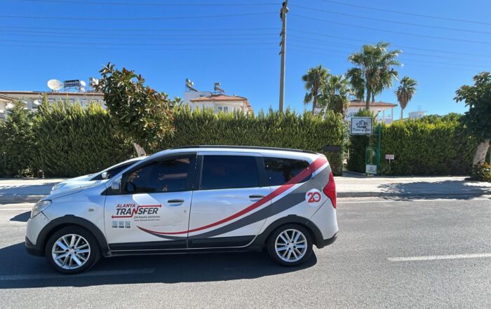 Premium 724 Private Transfer Services from Gazipaşa Alanya Airport to Loovox Suites Residence Oba Alanya for a Comfortable Reliable and Stress Free Journey