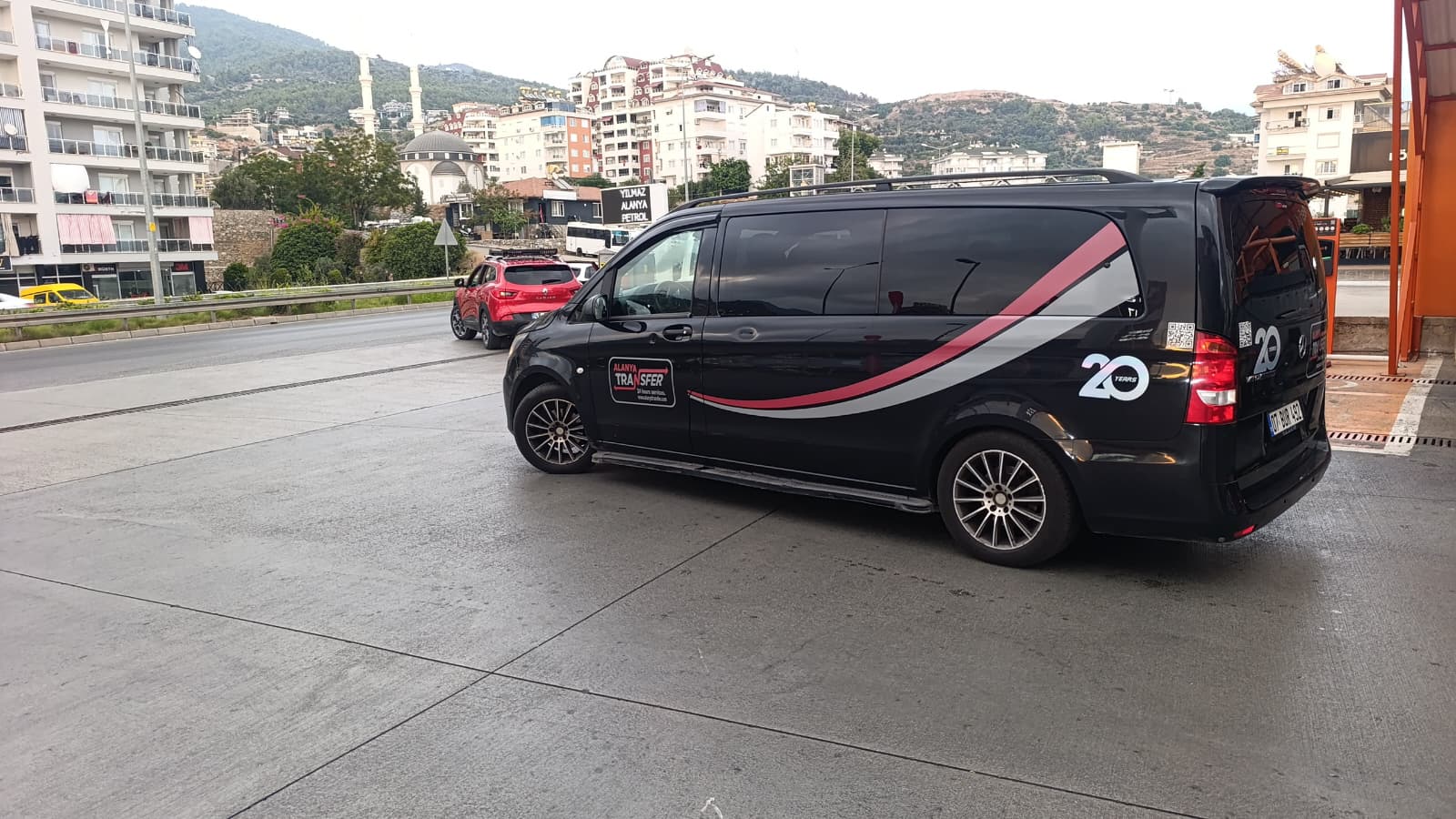 Premium and Comfortable Antalya AYT Airport to Diamant Hotel Ilıca Side VIP Transfer Services