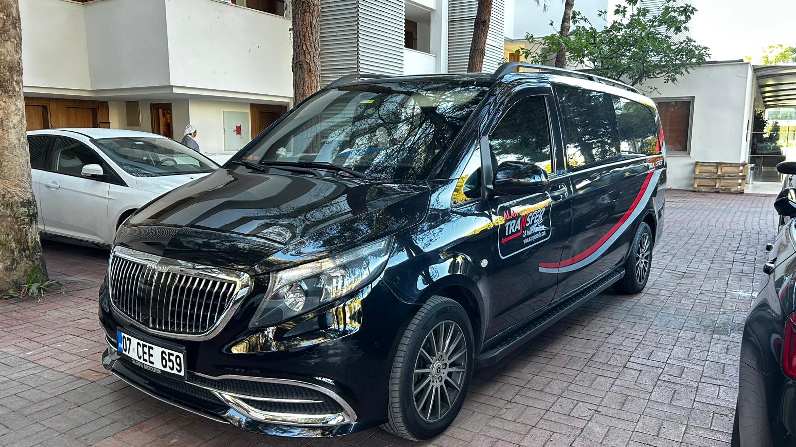 Gazipaşa Alanya Airport to Elit Apartment Cikcilli Alanya Private Transfer Services 724 Reliable Comfortable and Safe Transportation www.alanyatransfer.com